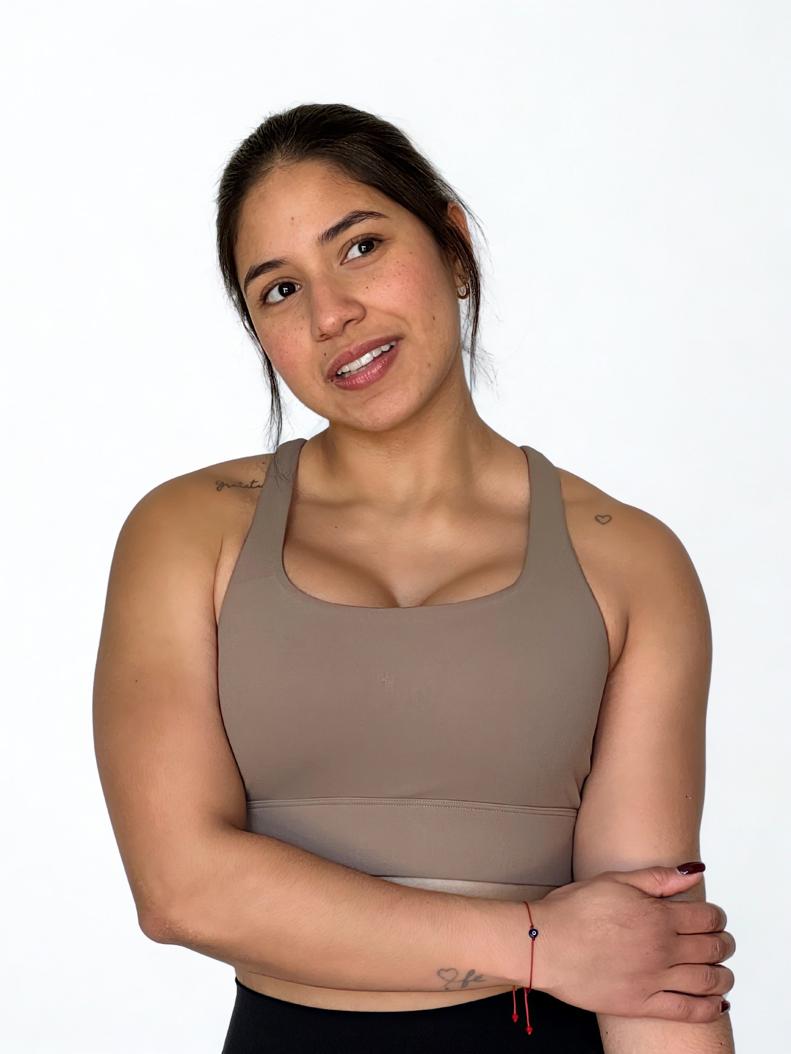 top deportivo cafe para mujer con soporte alto, ideal para entrenamiento intenso y crossfit