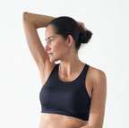 crop top deportivo blanco para mujer de mangas largas estilo oversize, ideal para entrenamiento